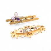 TWO EARLY 20TH CENTURY 9CT GOLD GEM SET BROOCH PINS