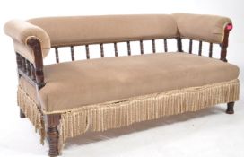 19TH CENTURY VICTORIAN SALON SOFA