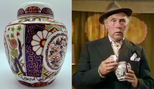 ONLY FOOLS & HORSES - ASHES TO ASHES - DAVID JASON SIGNED URN