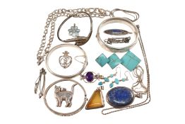 COLLECTION OF SILVER GEM SET JEWELLERY