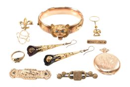 ASSORTMENT OF 19TH & 20TH CENTURY JEWELLERY