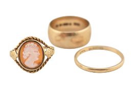 COLLETION OF THREE HALLMARKED 9CT GOLD RINGS