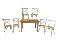 MODERN OAK EXTENDING OAK DINING TABLE W/ LATTICE WORKED CHAIRS