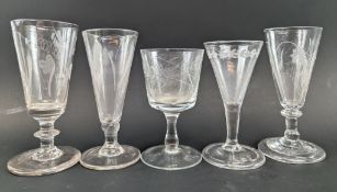 FIVE GEORGE III 18TH CENTURY CIRCA 1750 HAND ENGRAVED DWARF ALE GLASSES