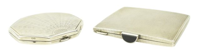 TWO 20TH CENTURY ART DECO HALLMARKED SILVER COMPACTS