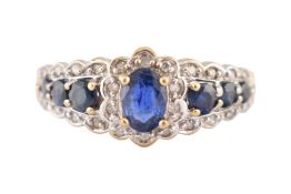 GOLD SAPPHIRE & DIAMOND SEVEN STONE RING