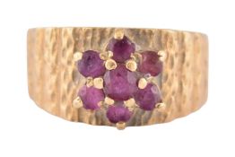 HALLMARKED 9CT GOLD & RUBY CLUSTER RING