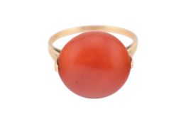 ART DECO 14CT GOLD & CORAL CABOCHON RING