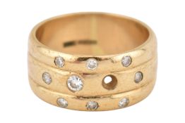 HALLMARKED 9CT GOLD WIDE RIBBED BAND RING