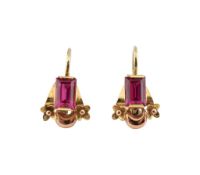 14CT GOLD & SYNTHETIC RUBY PENDANT EARRINGS