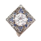 EARLY 20TH CENTURY ZIRCON SAPPHIRE DRESS CLIP