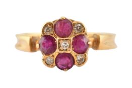 ART DECO HALLMARKED 18CT GOLD RUBY & DIAMOND CLUSTER RING