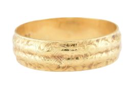 EARLY 20TH CENTURY GOLD BANGLE