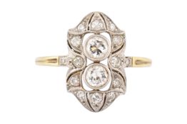 EARLY 20TH CENTURY ART DECO DIAMOND PANEL RING