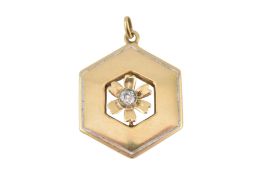 GOLD & DIAMOND FLOWER PENDANT