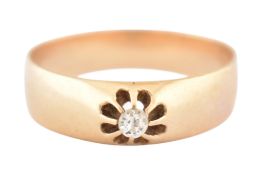 GOLD & DIAMOND SOLITAIRE RING