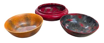 THREE 20TH CENTURY FLAMBE GLAZED POTTERY BOWLS