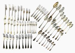 COLLECTION OF GEORGIAN HALLMARKED SILVER FLATWARE