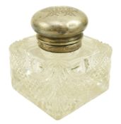 19TH CENTURY VICTORIAN HALLMARKED SILVER & CUT GLASS DESK TOP INKWELL