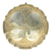 20TH CENTURY ELIZABETH II HALLMARKED SILVER SALVER TRAY