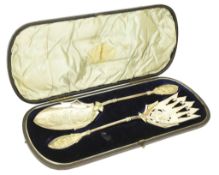 CASED VICTORIAN HALLMARKED SILVER SALAD SERVING FORK & SPOON SET