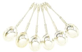 SET OF SIX VICTORIAN HALLMARKED SILVER APOSTLE SOUP SPOONS