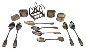 EDWARD VII HALLMARKED SILVER TOAST RACK & SILVER NAPKIN RINGS