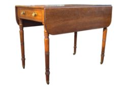 19TH CENTURY VICTORIAN MAHOGANY PEMBROKE TABLE