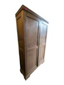 VINTAGE 20TH CENTURY DOUBLE OAK WARDROBE
