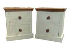PAIR OF CONTEMPORARY PAINTED PINE BEDSIDE CHESTS OF DRAWERS
