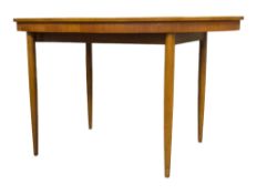 BRITISH MODERN DESIGN - MID CENTURY TEAK EXTENDING DINING TABLE W/ MATCHING CHAIRS
