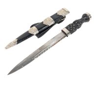 WWII SECOND WORLD WAR PERIOD SCOTTISH HIGHLANDERS DIRK