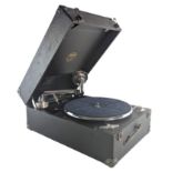 EARLY 20TH CENTURY COLUMBIA PORTABLE GRAMOPHONE