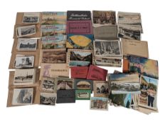 COLLECTION OF 20TH CENTURY POSTCARDS