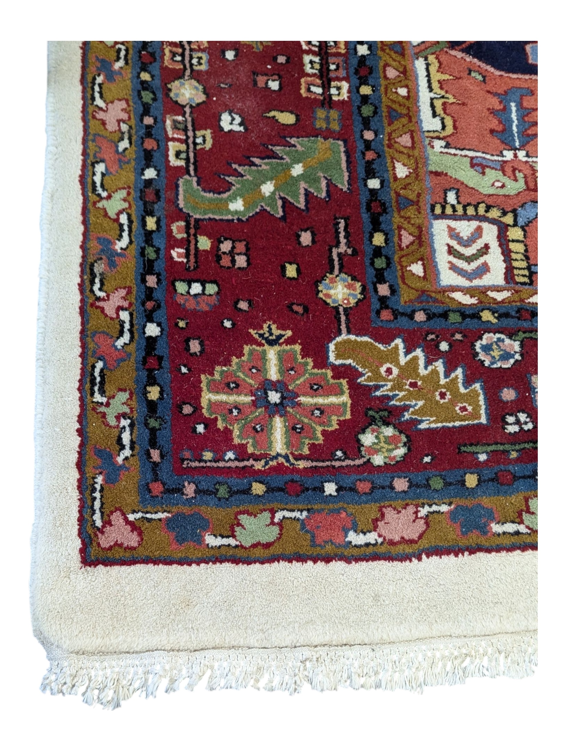 VINTAGE 20TH CENTURY PERSIAN ISLAMIC HERIZ RUG - Image 2 of 5