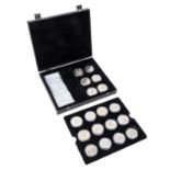 Teilvergoldete Silberunzen aus aller Welt. 16 Stück.