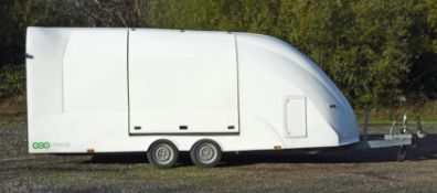 Velocity IQ Car Enclosed 3000kg 4 Wheel Trailer. VIN number: SA9D30000LN303612. 2 large gull wing