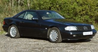 1997 Mercedes-Benz SL280 R129 Convertible Automatic. Registration number: R113 KMV. Mileage: 114,