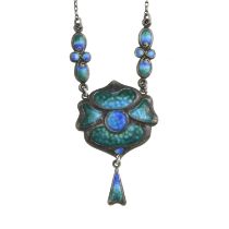 Edwardian enamel pendant necklace