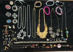 Box of Quality Costume Jewellery, includ