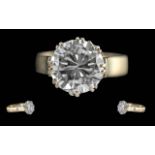 Ladies Pleasing Quality 18ct Gold Single Stone Diamond Ring - Marked 18ct To Interior Of Shank.