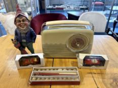 Box of Miscellaneous, to include a Bush