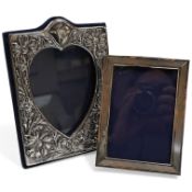 An Elizabeth II silver mounted photograph frame, with heart shaped aperture, Keyford Frames Ltd, Bir