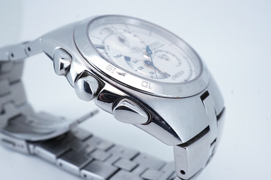 A gentleman's recent stainless steel Seiko Arctura Kinetic Chronograph wrist watch, with baton - Image 4 of 8