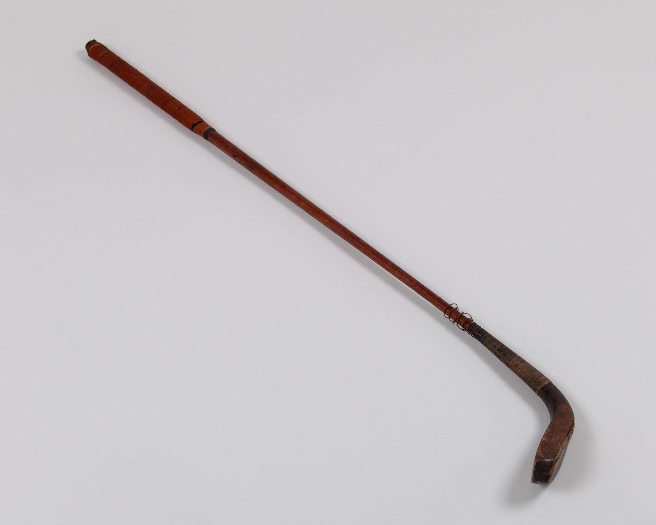 A scared-head long-nosed putter by Tom Morris