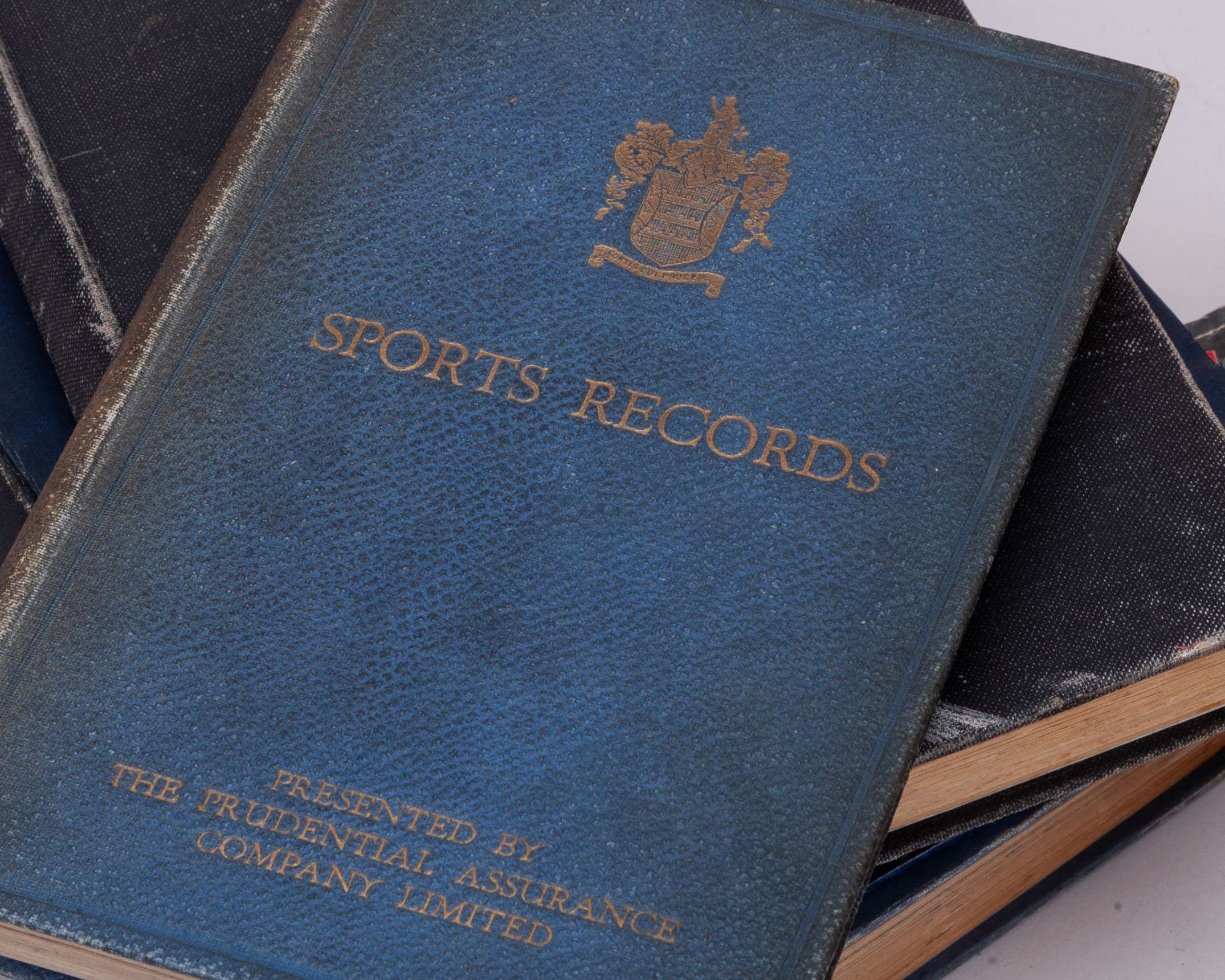 A collection of twelve sporting books - Image 3 of 5