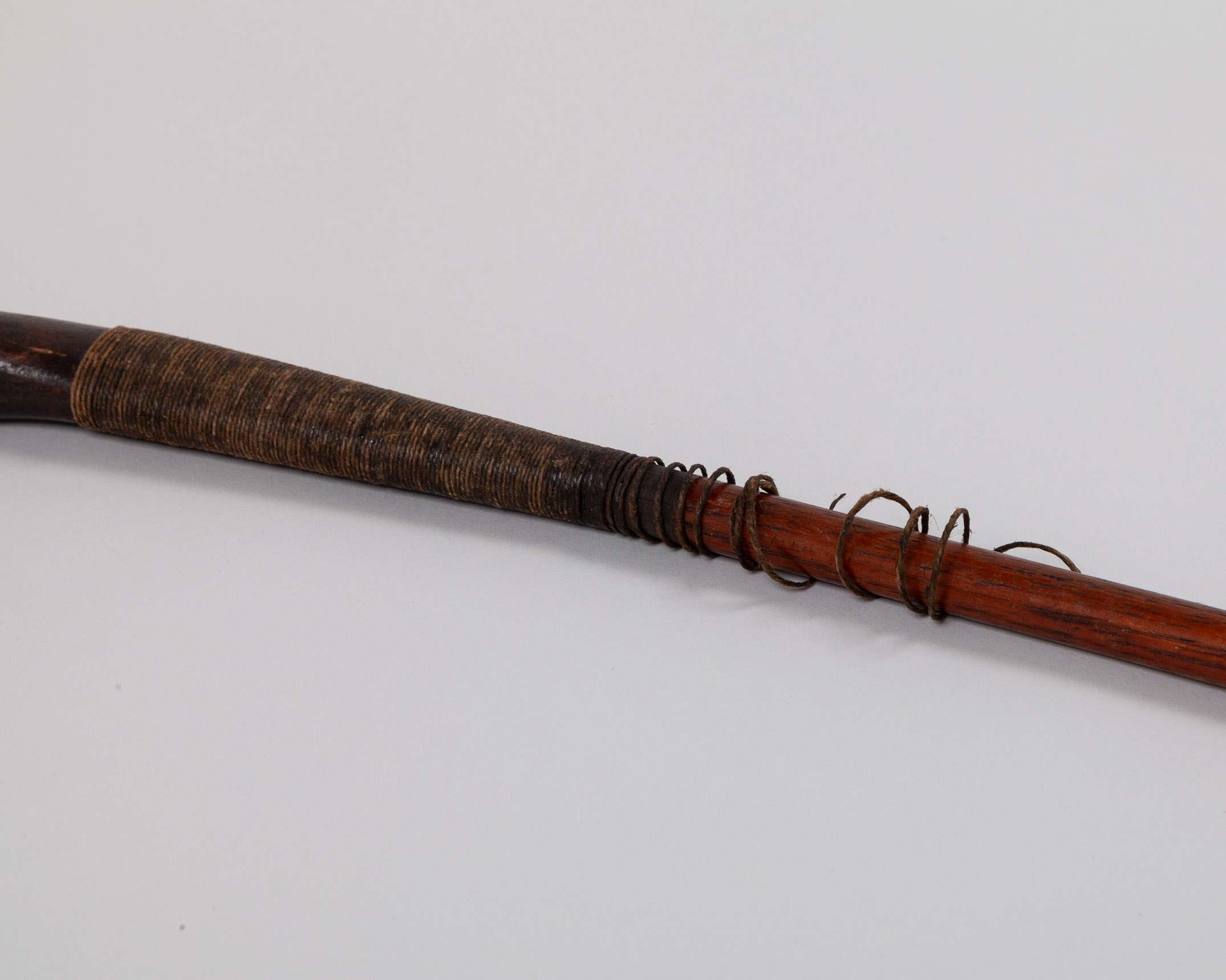 A scared-head long-nosed putter by Tom Morris - Image 4 of 5