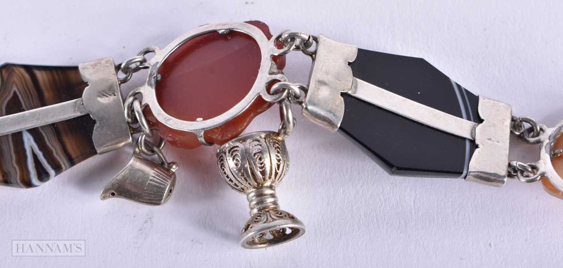 Sterling Silver Antique Scottish Revival Agate Bracelet w/ Charm. 18cm x 3.3cm, total weight 29.3g - Image 5 of 5