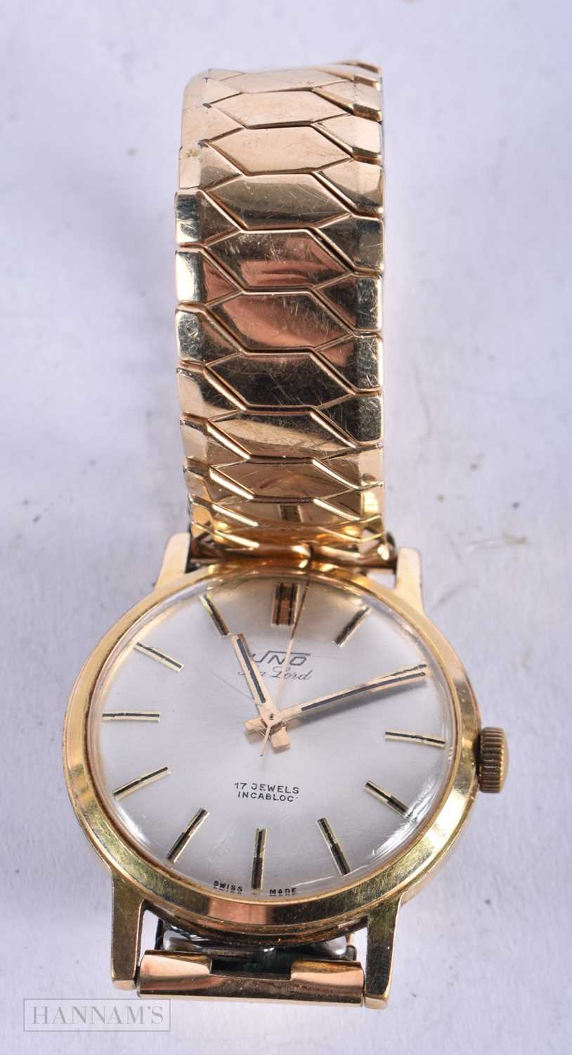 Mens Vintage UNO Sealord Gold Tone Watch Hand-Wind Working. 3.5 cm wide inc crown. - Image 2 of 3