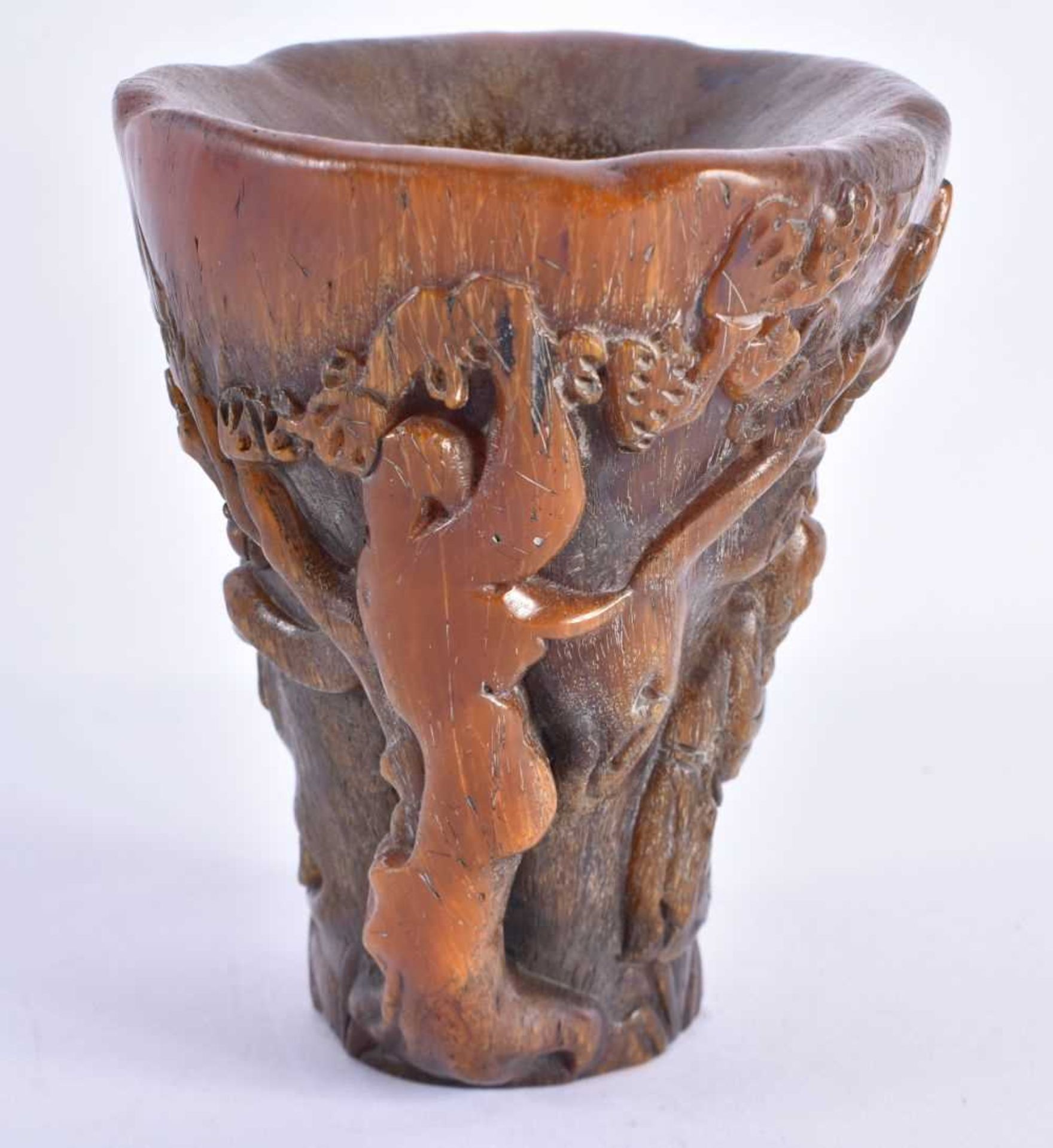 A CHINESE CARVED BUFFALO HORN LIBATION CUP 20th Century. 932 grams. 15 cm x 15 cm. - Image 4 of 6